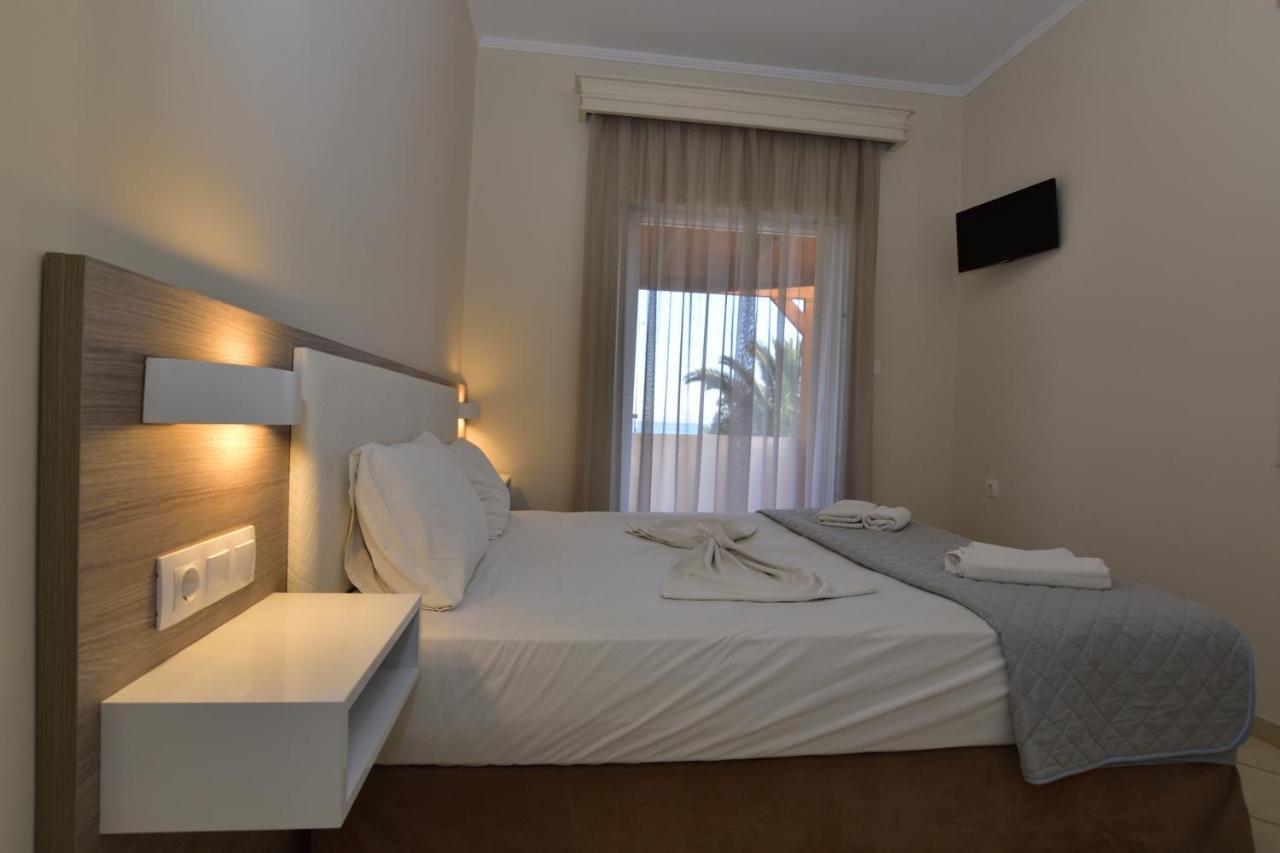 Flisvos Rooms Palaiochora Luaran gambar