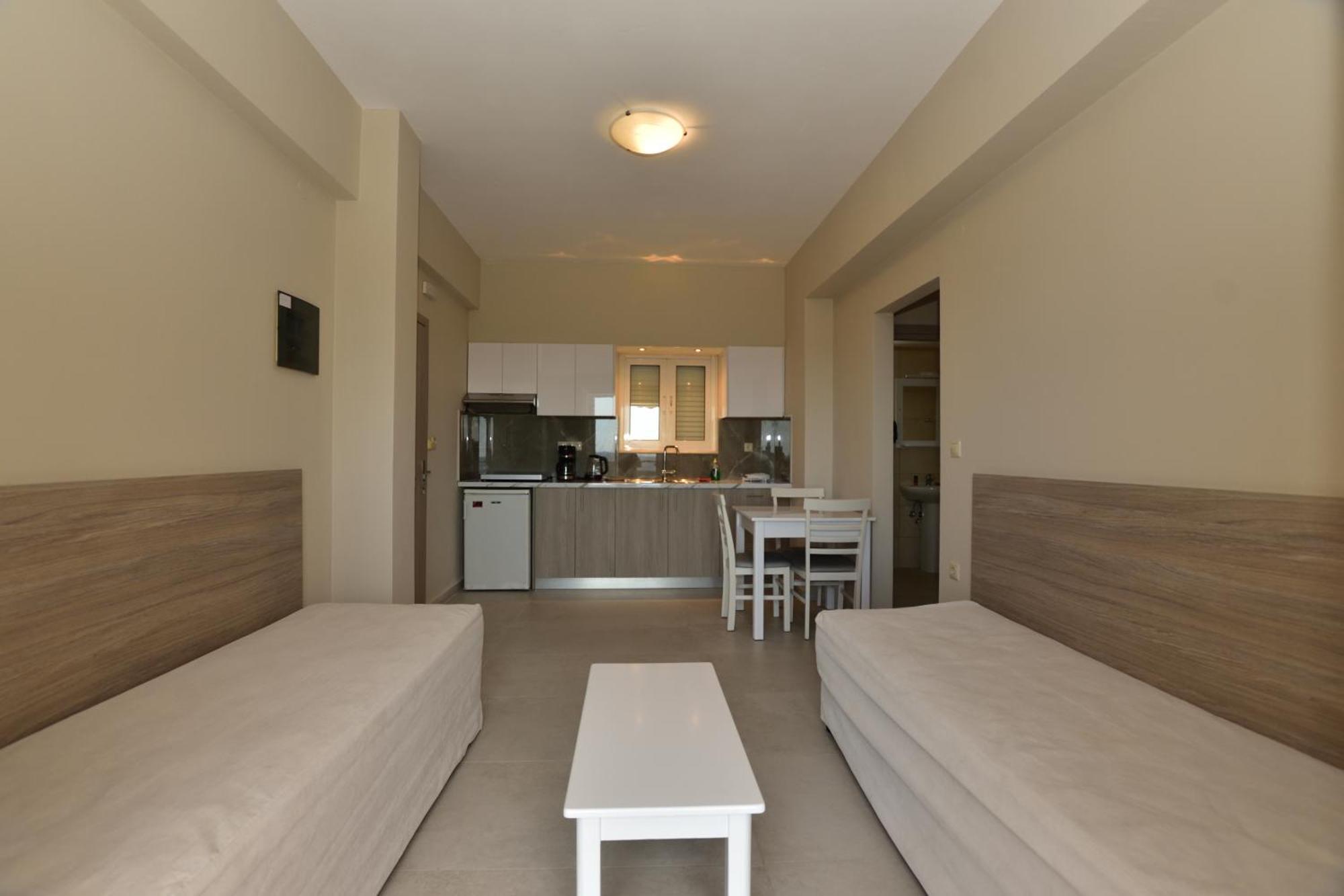 Flisvos Rooms Palaiochora Luaran gambar