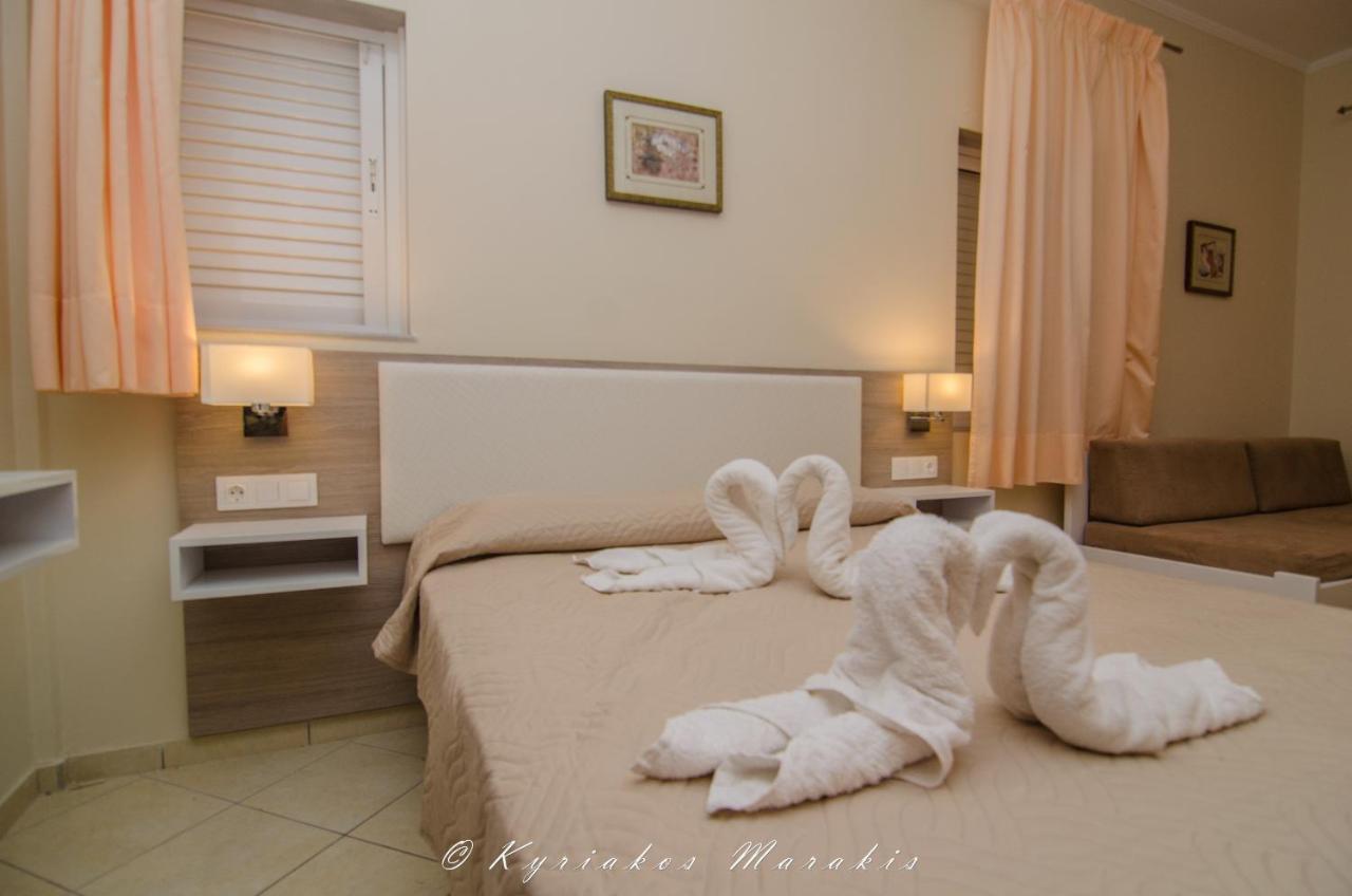 Flisvos Rooms Palaiochora Luaran gambar